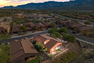 203 E Brearley Dr, Oro Valley, AZ 85737 - Photo 6