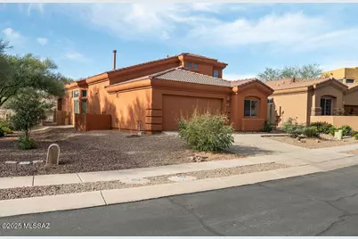 203 E Brearley Drive, Oro Valley, AZ 85737 - Photo 8