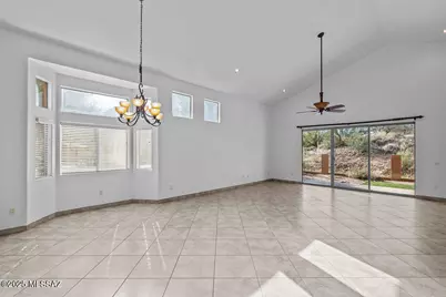 203 E Brearley Drive, Oro Valley, AZ 85737 - Photo 14