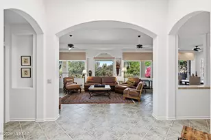 5323 N Ridge Spring Pl, Tucson, AZ 85749 - Photo 8