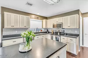 9054 E Muleshoe St, Tucson, AZ 85747 - Photo 12