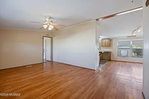 6940 N Pelto Path, Tucson, AZ 85743 - Photo 10