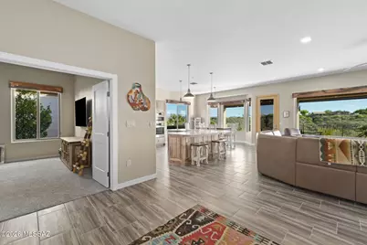 2209 W Calle Cacillo, Green Valley, AZ 85622 - Photo 16