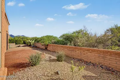 2233 W Gramercy Drive, Green Valley, AZ 85622 - Photo 26