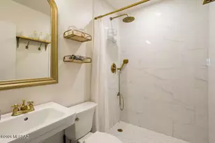 1402 E Roger Rd, Tucson, AZ 85719 - Photo 20