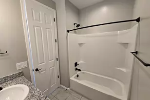 21572 E Treasure Rd, Red Rock, AZ 85145 - Photo 12