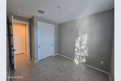 21572 E Treasure Road, Red Rock, AZ 85145 - Photo 8