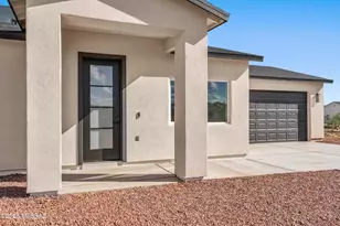 115 Escocia Ct, Rio Rico, AZ 85648 - Photo 4