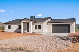 115 Escocia Ct, Rio Rico, AZ 85648 - Photo 2