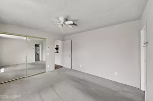 2001 W Burgundy Way, Tucson, AZ 85746 - Photo 18