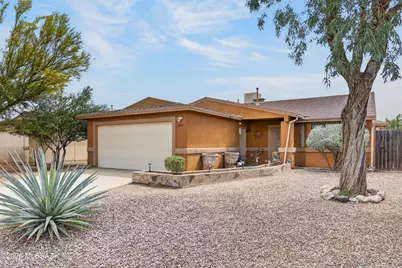 2001 W Burgundy Way, Tucson, AZ 85746 - Photo 2