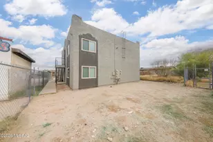312 E 24th St, Tucson, AZ 85713 - Photo 12