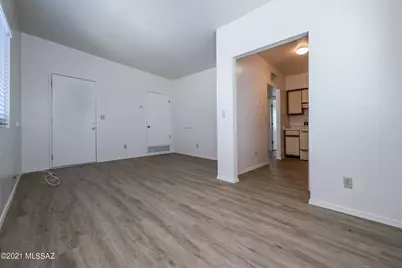 312 E 24th Street #4, Tucson, AZ 85713 - Photo 6
