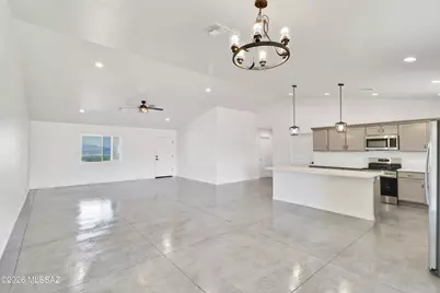 1346 S Wild Burro Trail, Benson, AZ 85602 - Photo 2