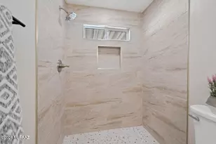 5000 E Grant Rd, Tucson, AZ 85712 - Photo 14