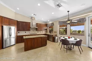 12301 N Golden Mirror Dr, Marana, AZ 85658 - Photo 14