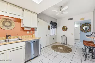 569 W Ocotillo Pl, Green Valley, AZ 85614 - Photo 24