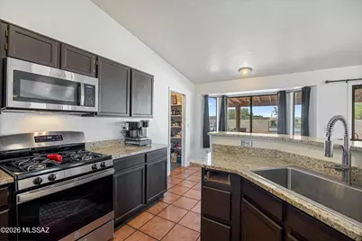 8721 N Chinaberry Way, Tucson, AZ 85742 - Photo 16