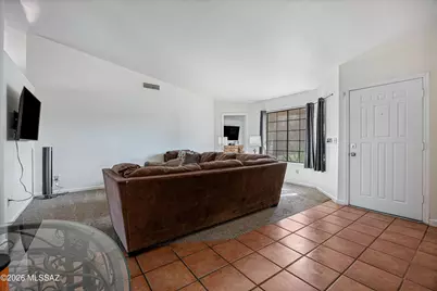 8721 N Chinaberry Way, Tucson, AZ 85742 - Photo 6