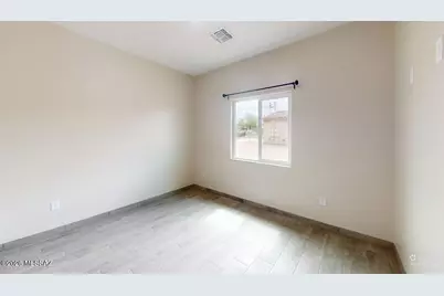 1595 N Yavapai Street #1, Tucson, AZ 85745 - Photo 12