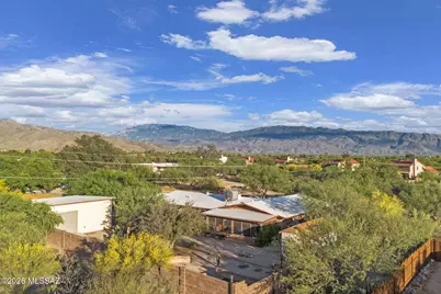 10685 E Oakwood Drive, Tucson, AZ 85749 - Photo 32