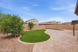 8978 W Cloudwood Dr, Marana, AZ 85653 - Photo 44