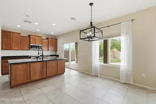 8978 W Cloudwood Dr, Marana, AZ 85653 - Photo 10