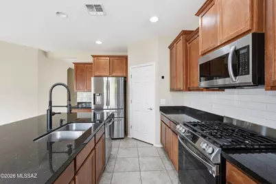8978 W Cloudwood Drive, Marana, AZ 85653 - Photo 14