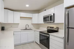 5640 E Calle Aurora, Tucson, AZ 85711 - Photo 14