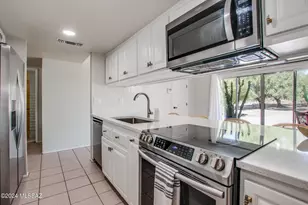 6070 W Desert Marigold Ln, Tucson, AZ 85742 - Photo 16