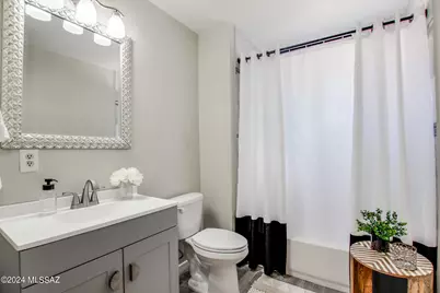 6070 W Desert Marigold Lane, Tucson, AZ 85742 - Photo 22