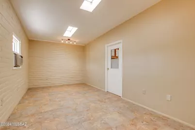 6070 W Desert Marigold Lane, Tucson, AZ 85742 - Photo 46