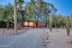 6070 W Desert Marigold Ln, Tucson, AZ 85742 - Photo 2