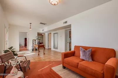 6070 W Desert Marigold Lane, Tucson, AZ 85742 - Photo 36