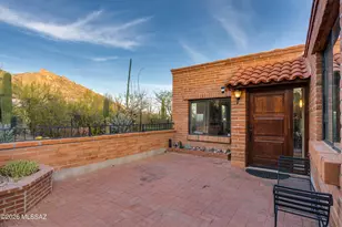 7146 N Finger Rock Pl, Tucson, AZ 85718 - Photo 6