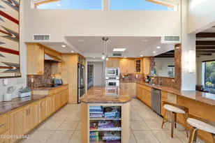 7146 N Finger Rock Pl, Tucson, AZ 85718 - Photo 20