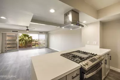 425 W Paseo Redondo #4I, Tucson, AZ 85701 - Photo 10