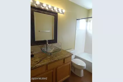 5704 E RÃ­o Verde Vista Drive, Tucson, AZ 85750 - Photo 12