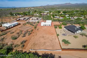 3671 E Rollins Rd, Tucson, AZ 85739 - Photo 12