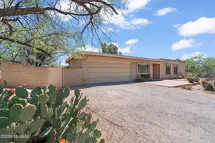 9070 E Kayenta Dr, Tucson, AZ 85749 - Photo 2