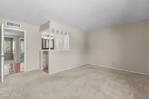9070 E Kayenta Dr, Tucson, AZ 85749 - Photo 16