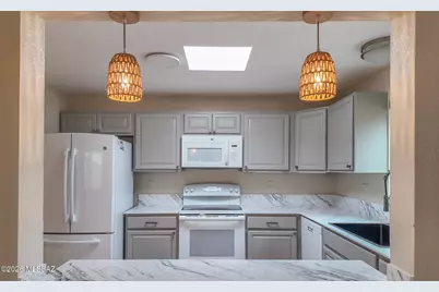 724 W Rio San Pedro, Green Valley, AZ 85614 - Photo 8