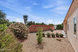 1750 W CÃ­rculo De La Pinata, Green Valley, AZ 85622 - Photo 36
