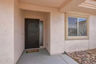 1750 W CÃ­rculo De La Pinata, Green Valley, AZ 85622 - Photo 4