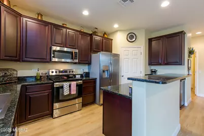 841 E Cottonwood Canyon Place, Sahuarita, AZ 85629 - Photo 6
