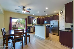 841 E Cottonwood Canyon Pl, Sahuarita, AZ 85629 - Photo 8