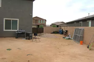7725 S Crested Spring Dr, Tucson, AZ 85757 - Photo 38