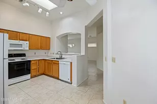 7341 E Calle Hospedero, Tucson, AZ 85715 - Photo 20
