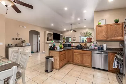 1630 S San Jose Drive, Tucson, AZ 85713 - Photo 10