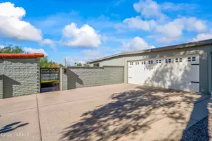 1932 W Harran Cir, Tucson, AZ 85704 - Photo 40